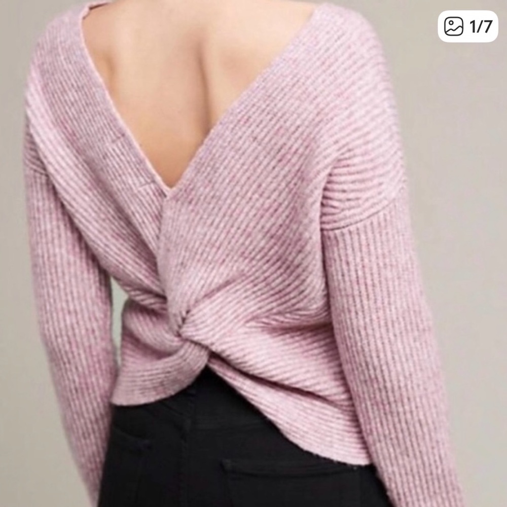 Angel Of The North Mauve Twist-Back V-Neck Sweater